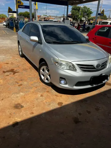Toyota Corolla GLI 1.8 Flex 16V Aut. 2013