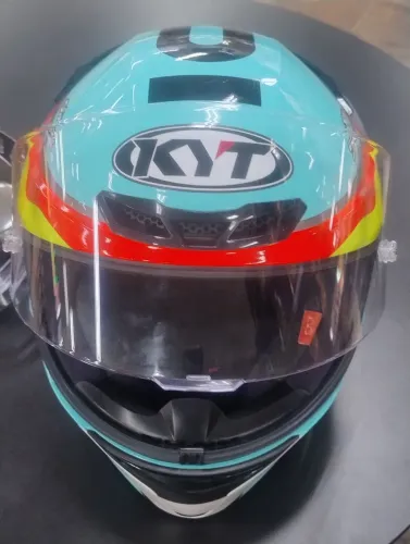 Capacete KYT 