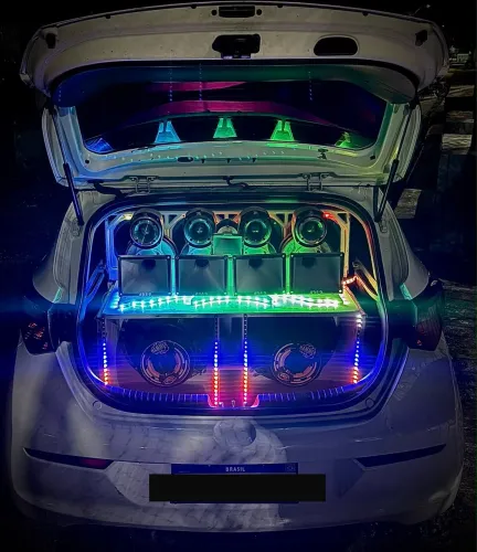 Som automotivo