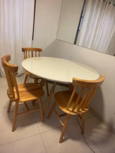 Mesa de jantar 3 cadeiras
