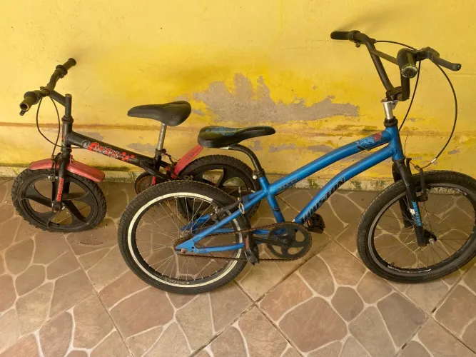 Bicicleta aro 14 e aro 10