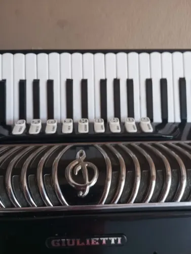 Acordeon Giulietti 4ª de vos Completa Original