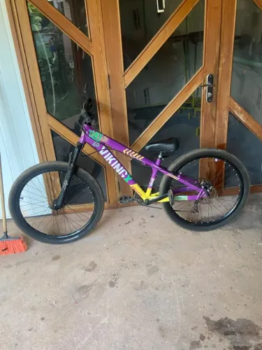 Vende se bike vikingx tuff 25 aro 26