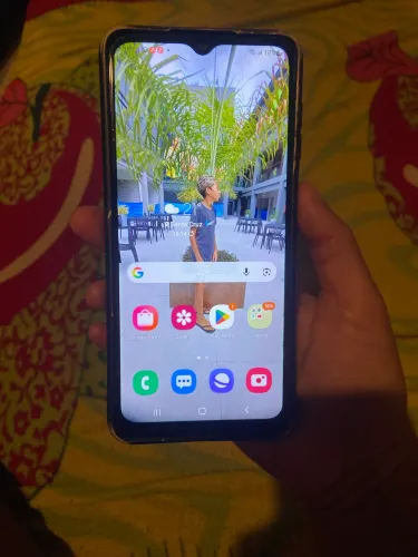 Vendo um telefone galaxy a12