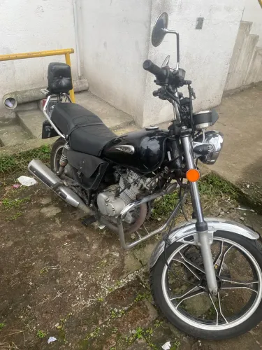 Intruder 125 2011