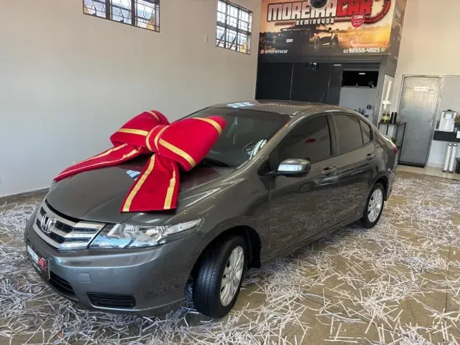 Honda City Sedan LX 1.5 Flex 16V 4P Aut. 2013