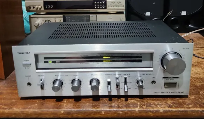 Amplificador Toshiba SA-445