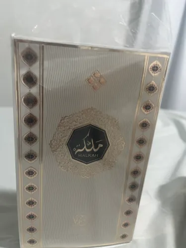 Perfume Arabe-Malkah novo