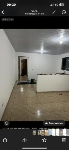 Alugo quitinete bem grande