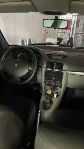 Renault Symbol Expression Hi-flex 1.6 16V 4P 2010