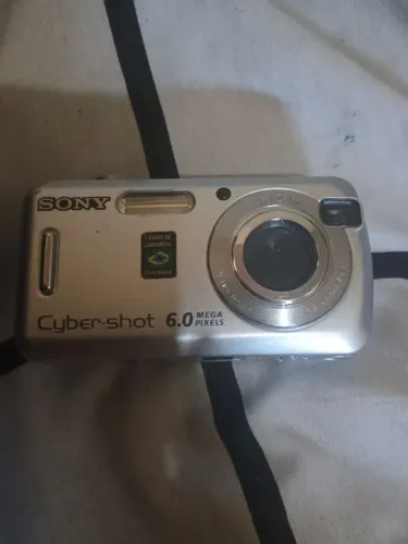 Câmera cybershot sony