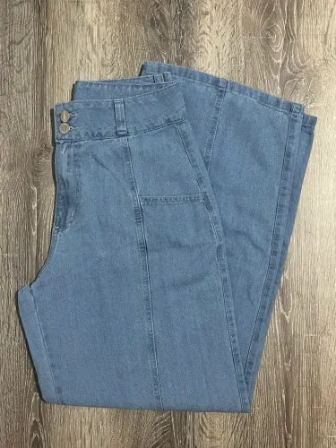 Calça jeans cintura alta pantalona