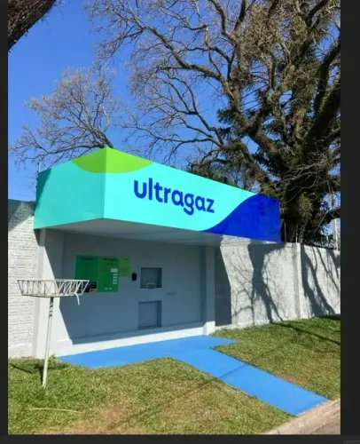Auxiliar Administrativo em Pinhais, Segunda a SábadoR$3.700,00