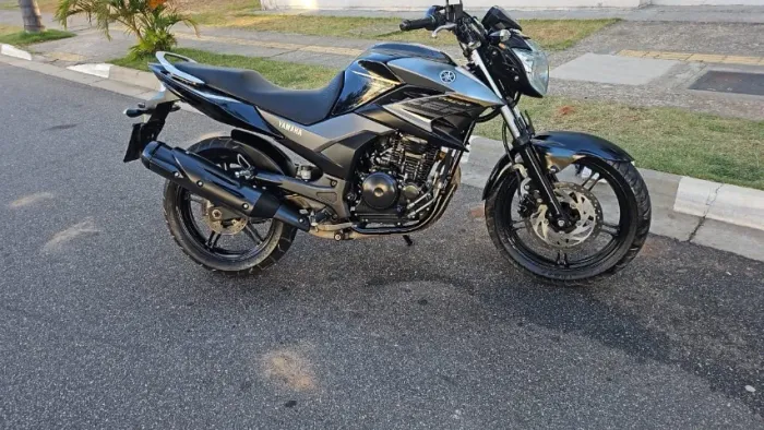 Moto fazer 250