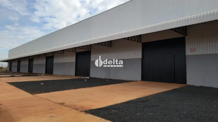 Galpão disponível para locação e venda no bairro Loteamento Centro Empresarial Leste I em