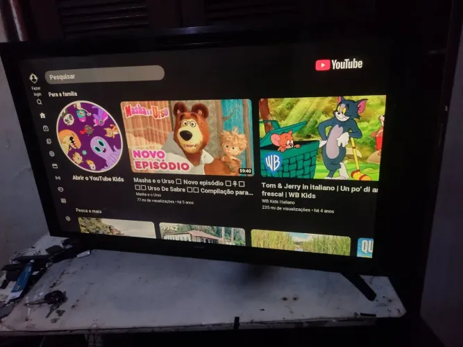 Vendo TV Samsung dê 43 smart adapitada tela perfeita
