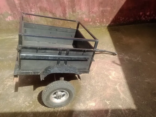 Vende se carrocinha de moto 