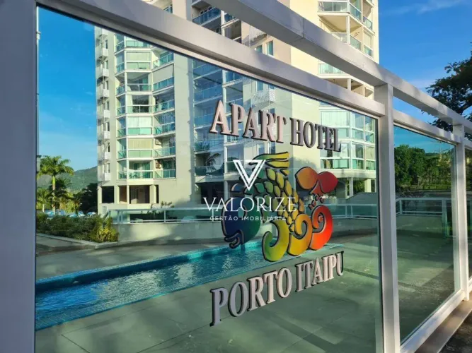 Apartamento com 2 dormitórios para alugar, 94 m² por R$ 5.323,27/mês - Camboinhas - Niteró