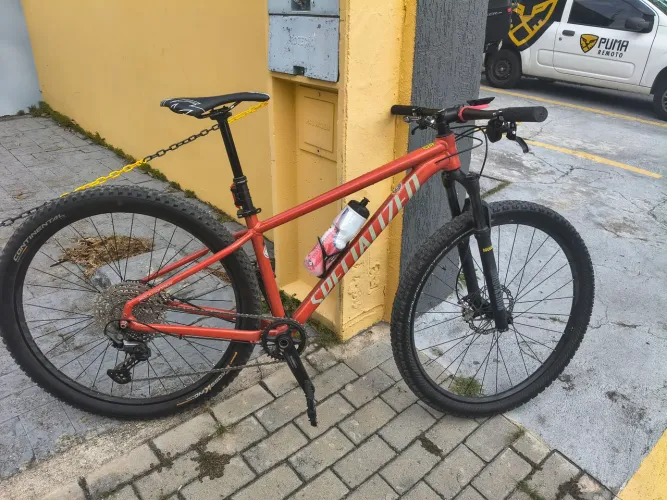 Bicicleta Specialized Rockhopper tam M