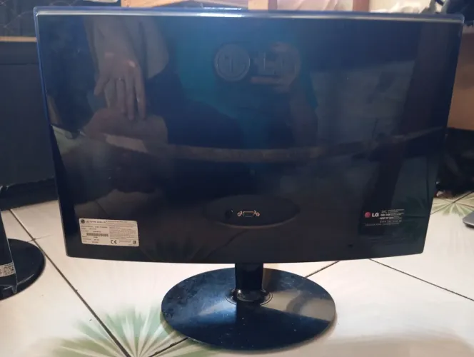 Monitor 23 polegadas