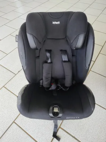 Cadeira de carro infantil isofix marca infanti usada !