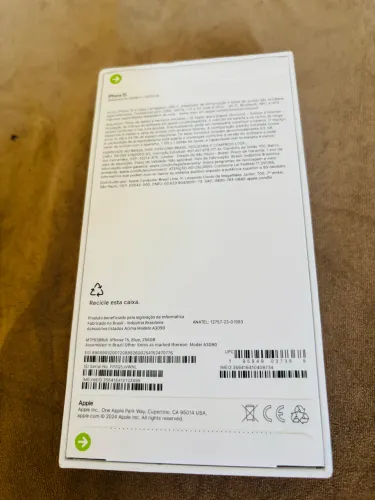 iPhone 15 256 GB