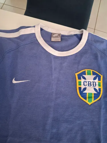 Camisa Nike Brasil Retrô 1958-2008 CBD Manga Longa - Tam G