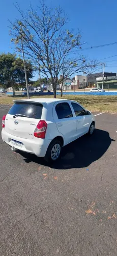 Toyota Etios XS 1.5 Flex 16V 5P Mec. 2014