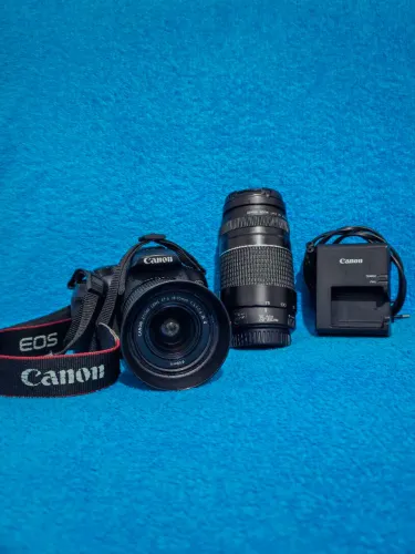 Kit Canon EOS Rebel T6 + Lentes 18-55mm e 75-300mm