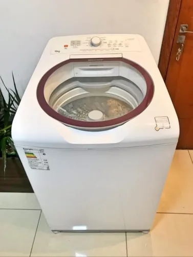 Máquina de lavar roupas