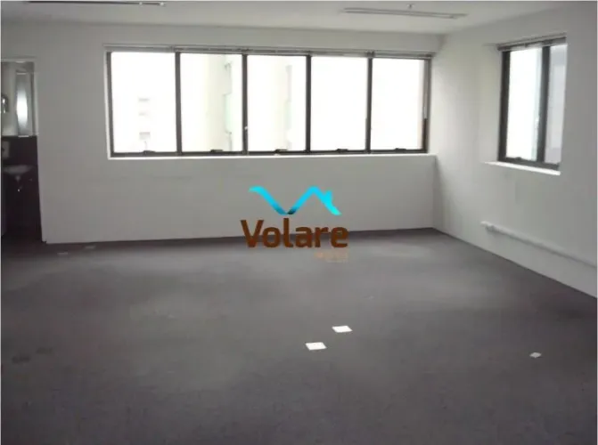 Sala Comercial de Alto Padrão para Locação em Cerqueira César, São Paulo-SP: 1 Sala, 4 Ban