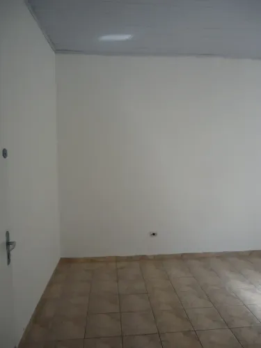 Imóvel para aluguel possui 65 metros quadrados com 2 quartos em Bom Retiro - São Paulo - S