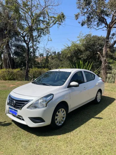 Nissan Versa 1.0 12V Flexstart 4P Mec. 2020
