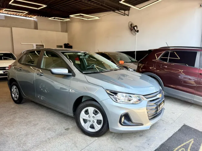 Chevrolet Onix Hatch 1.0 12V Flex Mec. 4P 2025