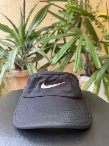 Viseira Nike Dri-Fit Preta Corrida Esportes Fitness Caminhada