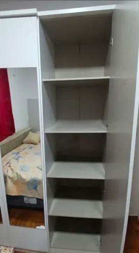 Guarda roupa + cômoda 