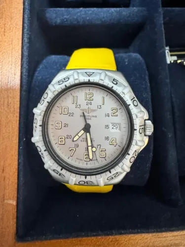 Relógio Breitling Colt