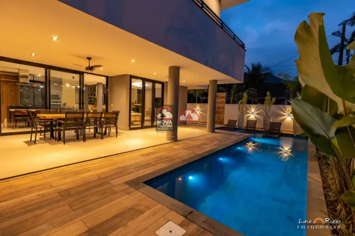 Casa Alto Padrão à Venda Condomínio Salga, Praia da Lagoinha Ubatuba/SP