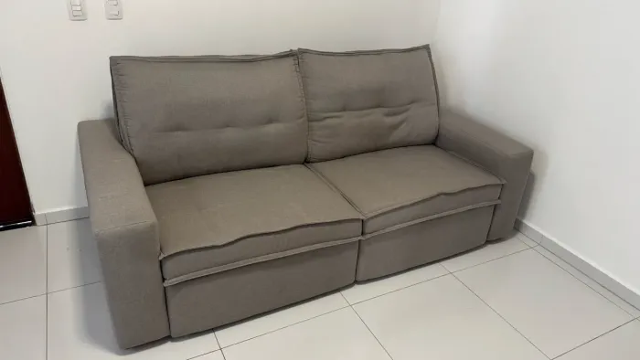 Sofá Jacaúna Retrátil - 2,20 m