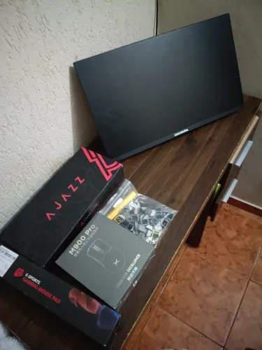 Kit Monitor 100hz + Periféricos High-end