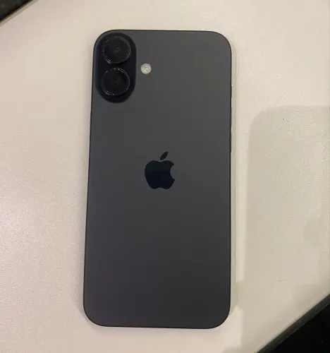 iPhone 16 plus 100% bateria