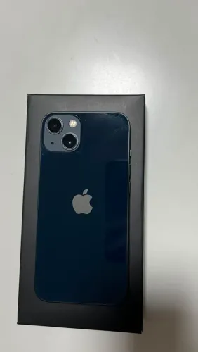 IPhone 13 Semi Novo<br><br>Bateria 88% original<br><br>Celular sem detalhes, sem risco, todo original