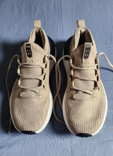 Under Armour Phantom 3
