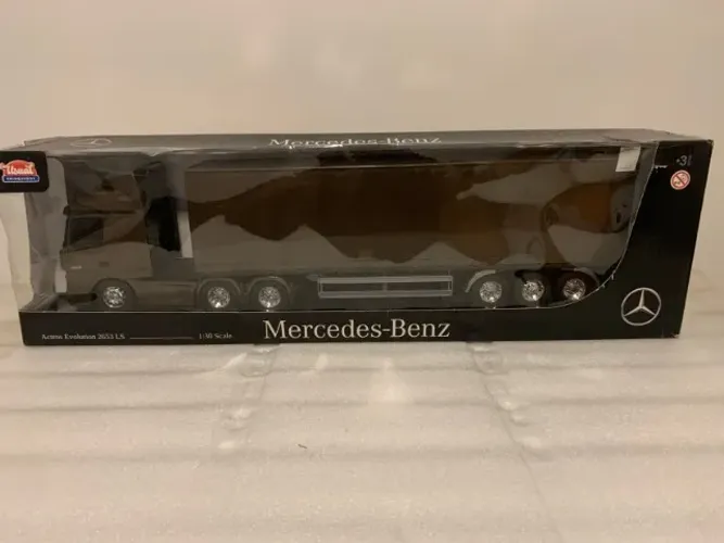 Caminhão Carreta Mercedes-Benz Actros Evolution 2653 LS Escala 1:30 Marrom
