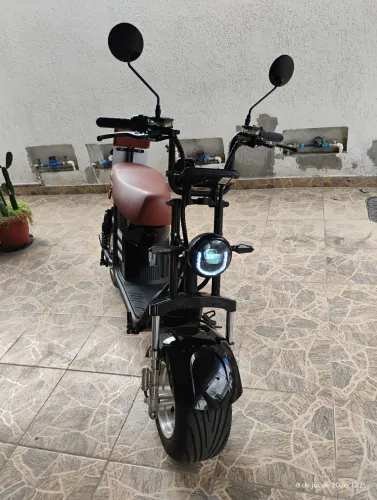 Scooter elétrica
