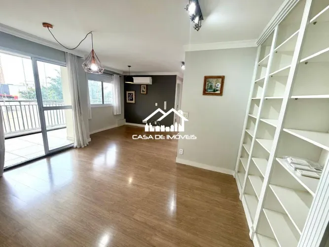 Aluga apartamento de 80m², com 2 dormitórios, sendo 1 suíte, 1 vaga no Butantã