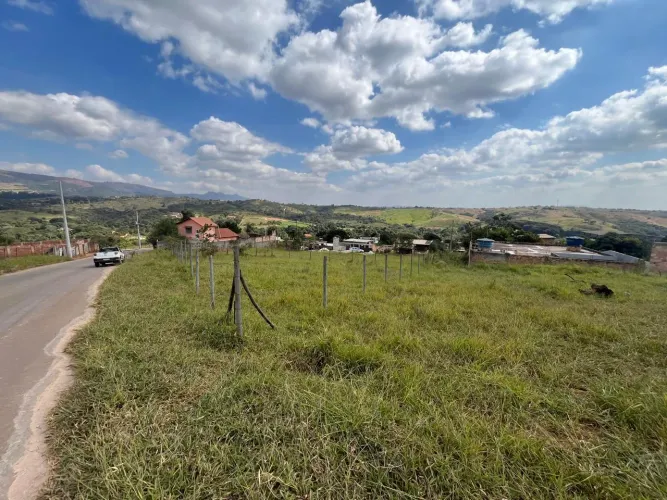Lote de avenida 589 m² - Fernando Costa São Joaquim de Bicas - MG
