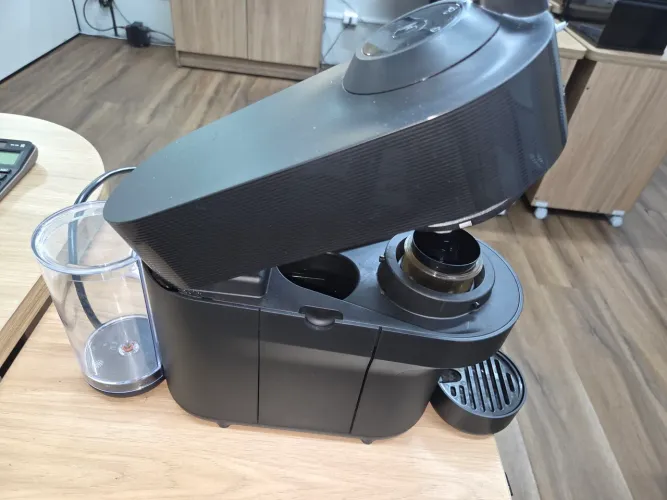 2605/26 Cafeteira Nespresso Vertuo Pop Gdv2 Est Novo [gab] (Usado)