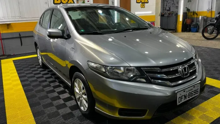 Honda City Sedan LX 1.5 Flex 16V 4P Aut. 2013