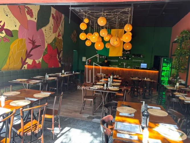 Salão Comercial à Venda em Barueri-SP Green Valley Alphaville 2 Salas, 2 Banheiros, 125,00